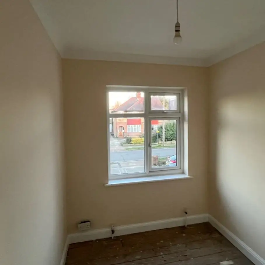 Bedroom window wall after decorating