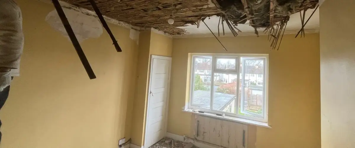 Bedroom ceiling before repair